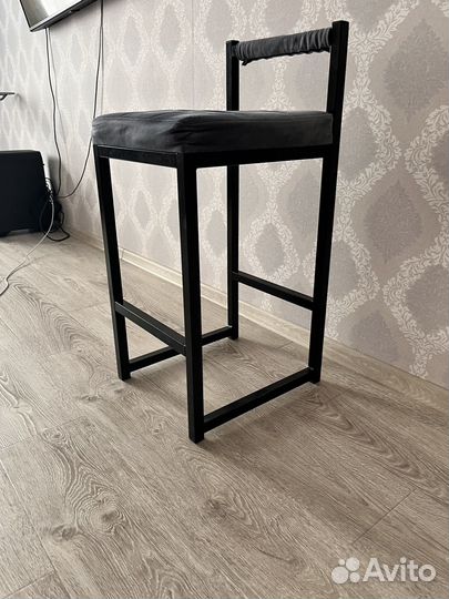 Стул барный
