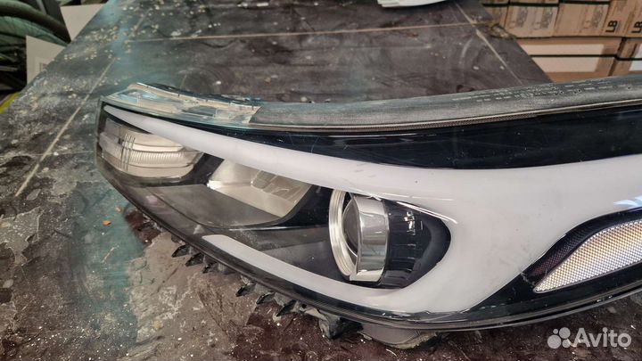 Фара Kia Cerato 2016 год