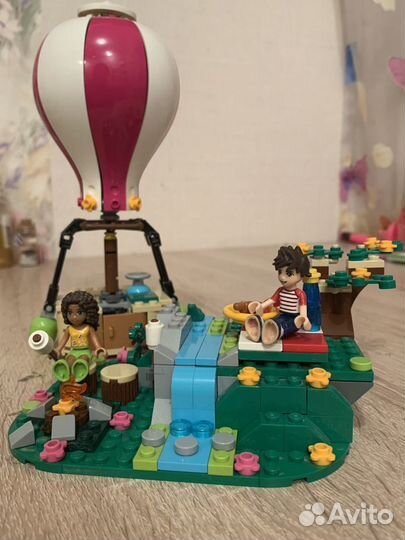 Конструктор lego Friends Воздушный шар 41097