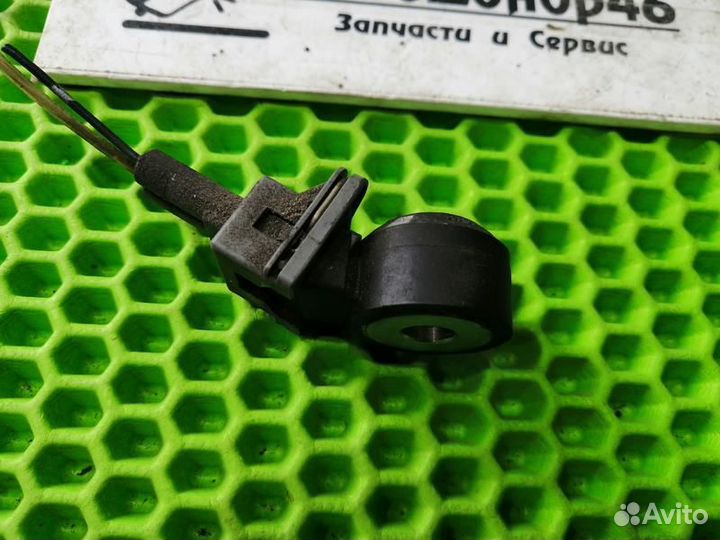 Датчик детонации HR16DE, 1.6L Nissan