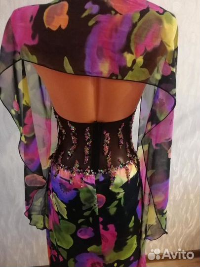 Платье вечернее