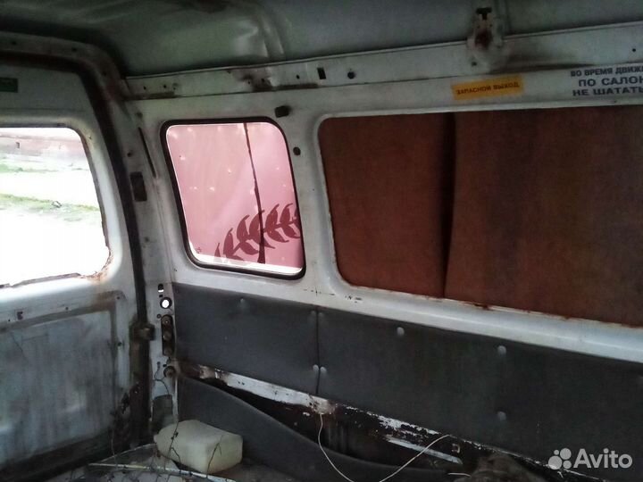 Заднее стекло Ваз 2110 и газель