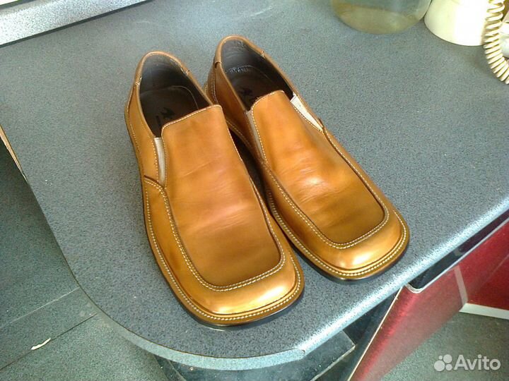 Туфли новые, кожаные. Коричневые