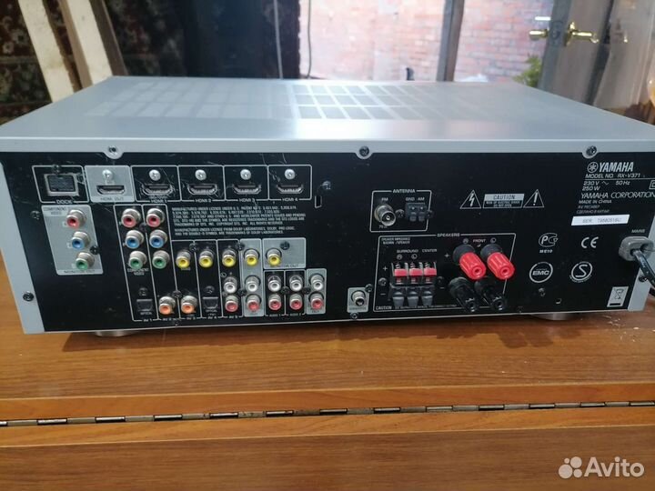 Ресивер Yamaha RX-V371