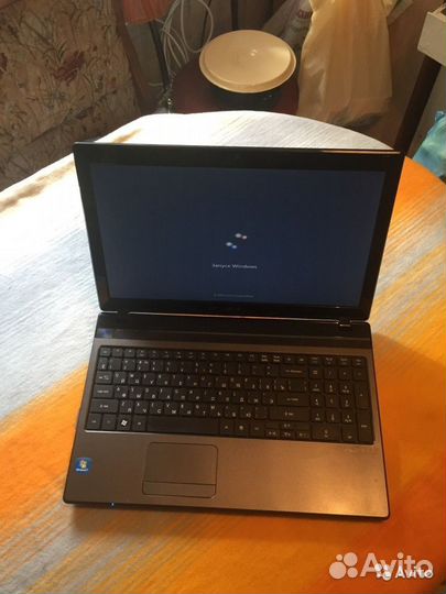 Acer 5560G 4-x яд Amd A8/4gb/500gb/3gb radeon 6620