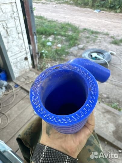 Верхний силиконовый патрубок радиатора 2107