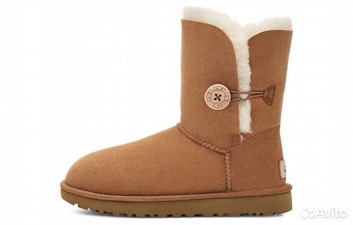 UGG Bailey Button Ii Chestnut Women's (38)