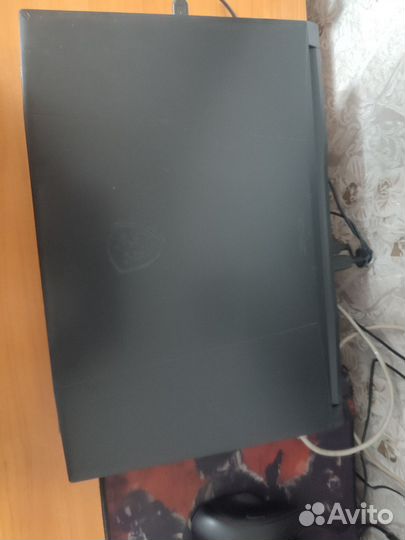 Игровой ноутбук msi katana 17 b12v