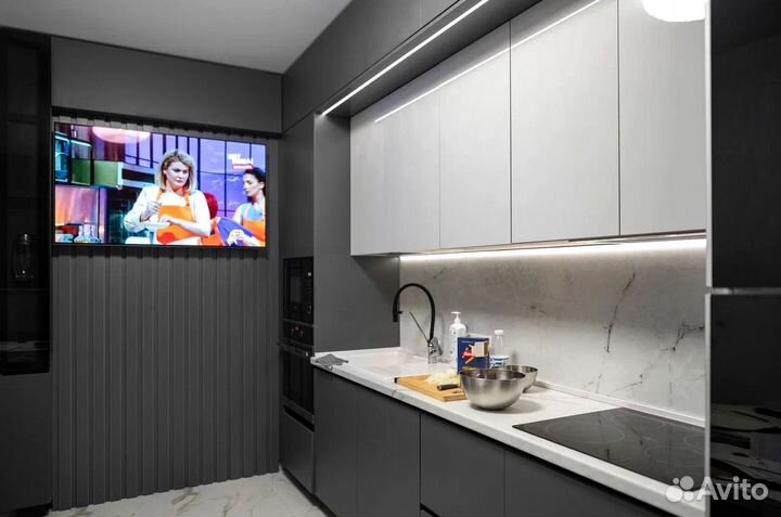 Кухонный гарнитур на заказ от фабрики