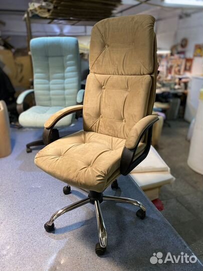 Кресло офисное
