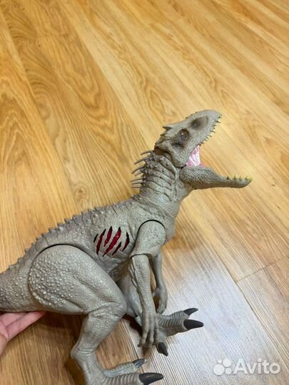 Динозавры jurassic world