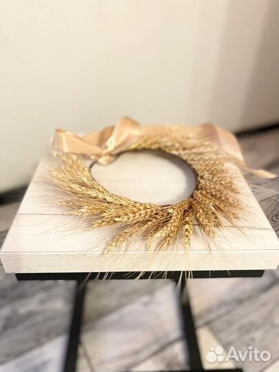 Венок на голову из пшеницы