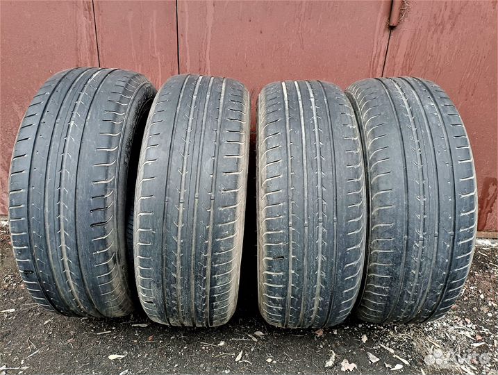 Goodyear EfficientGrip 205/60 R16