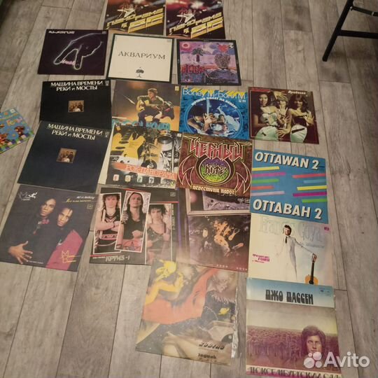 Виниловые пластинки времён СССР (одним лотом)