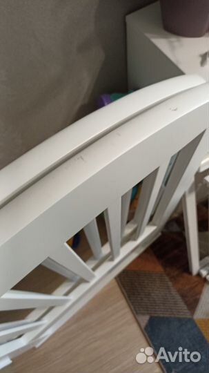 Детская кроватка с поперечным маятником