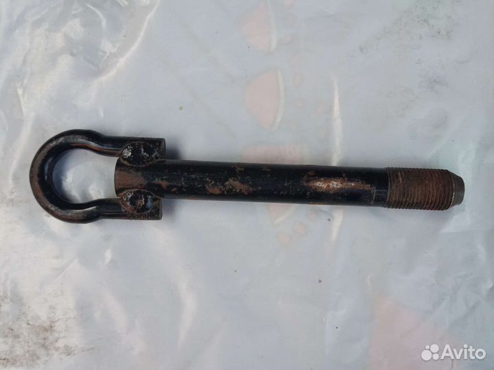 Буксировочный крюк тойота бб scion xb