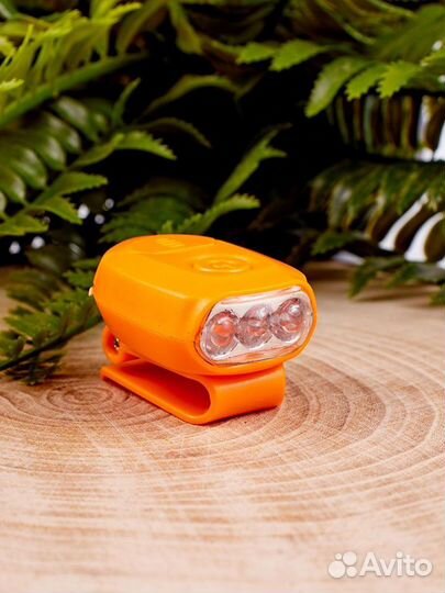 Фонарик на козырек кепки