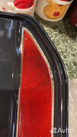 Стекло фонаря заднего Discovery 3-4