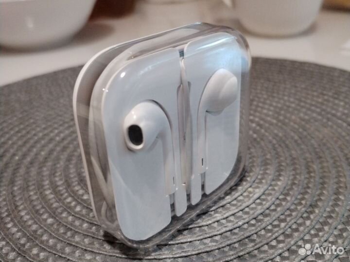 Наушники от айфона проводные. Оригинал