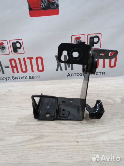 Крепление салонное Mazda 6 GJ