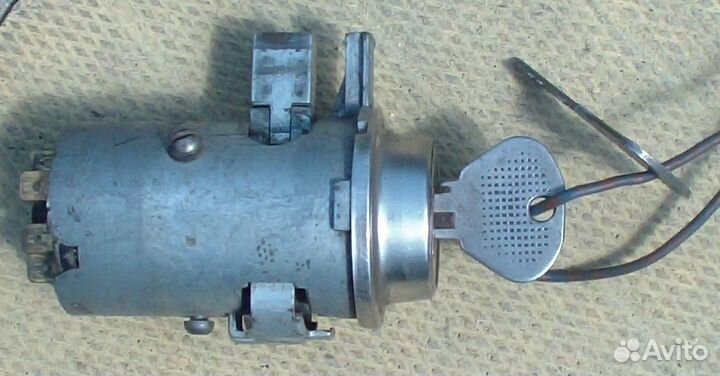 Кнопка аварийка газ 24