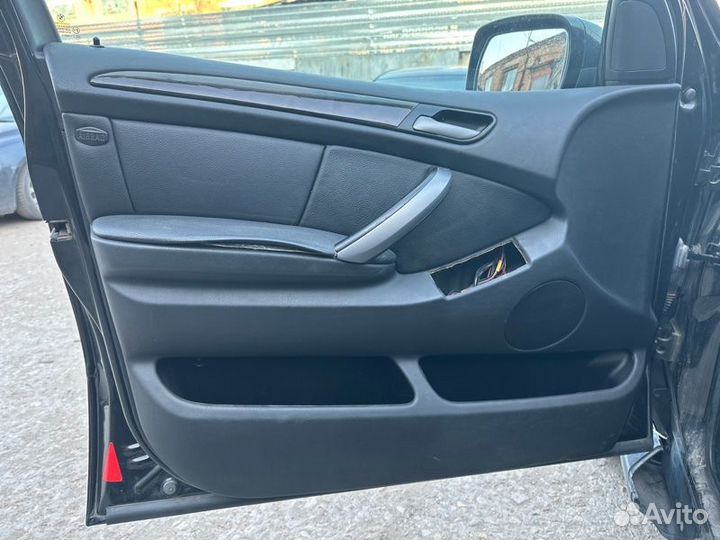 Обшивка боковой двери Bmw X5 E53 M54B30 2006