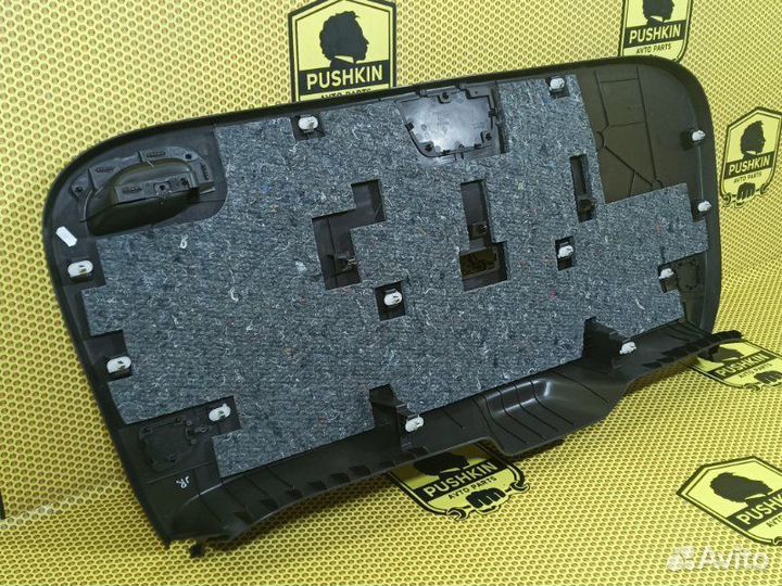 Обшивка крышки багажника панель Renault Espace JR