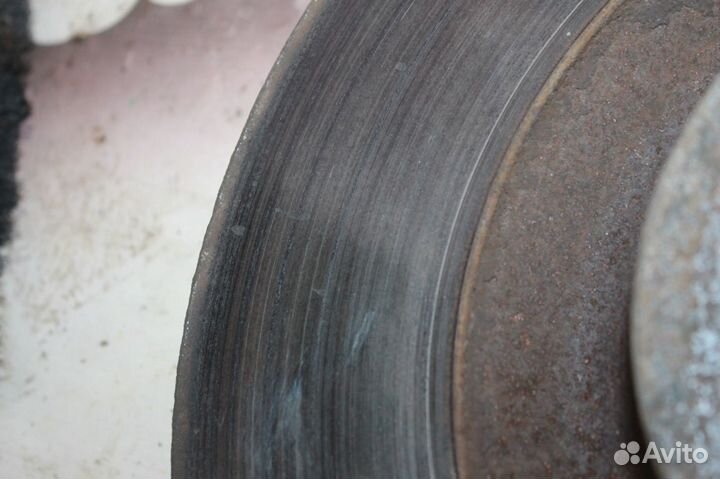 Диск тормозной передний Audi A8 D3