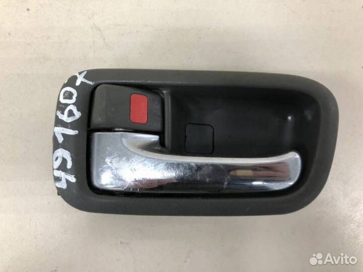 Ручка двери внутренняя левая Toyota Corolla E110 1