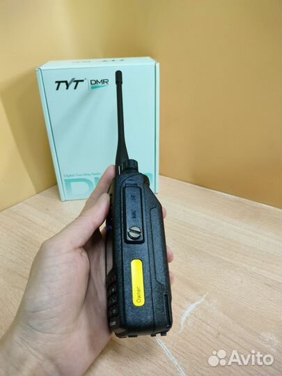 Рация TYT MD-UV390 DMR AES-256 10 Ватт АКБ 3600