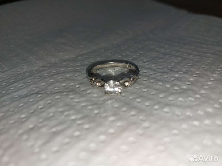 Серебряное кольцо