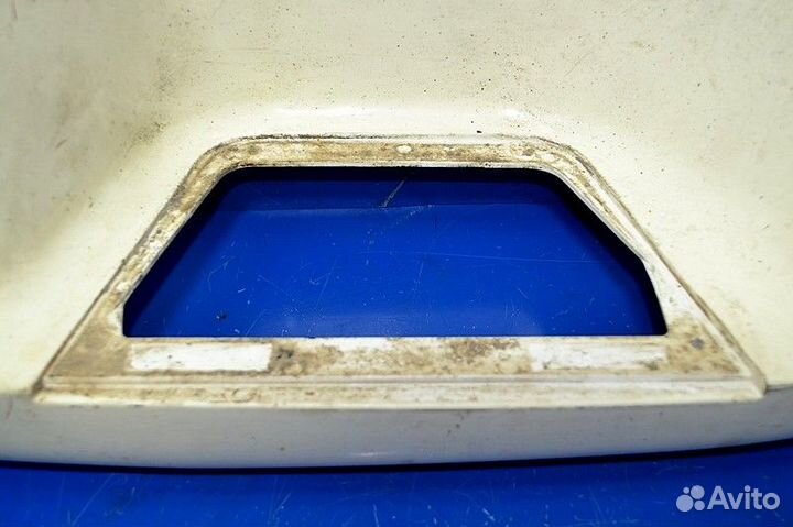 Корпус нижней подножки пластиковый, правый DAF XF1