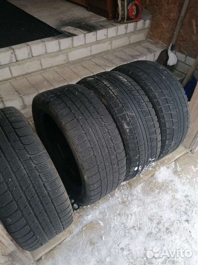 Michelin Latitude Alpin HP 235/50 R18