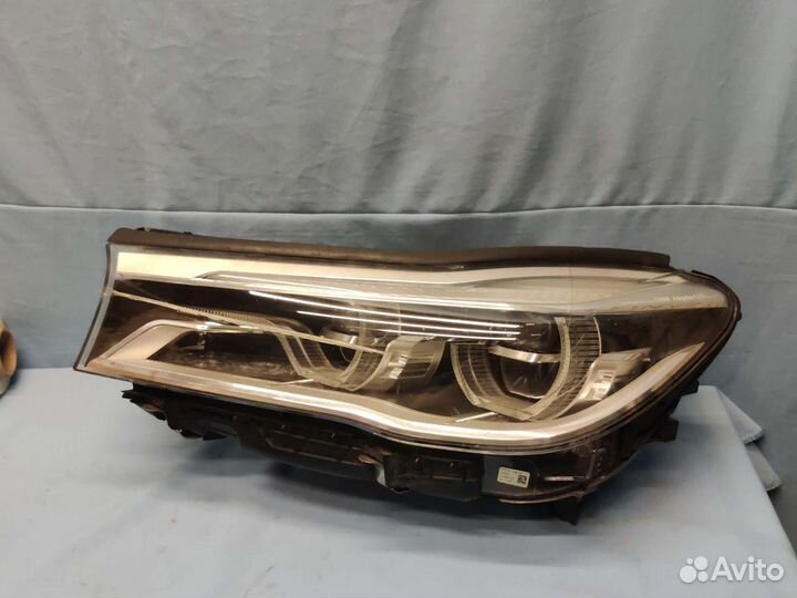 Фара левая BMW G11 G12 LED