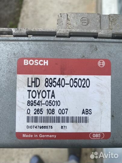 Эбу Toyota Carina