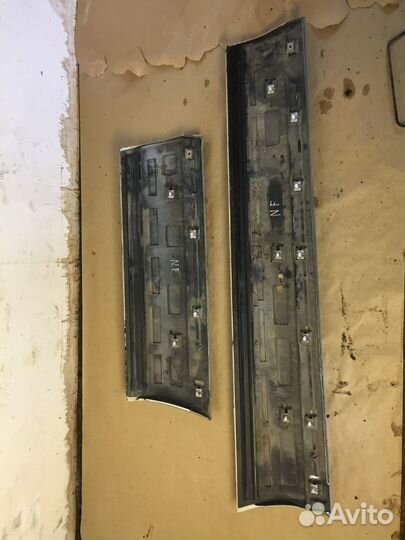 Накладка двери VW Туарег NF