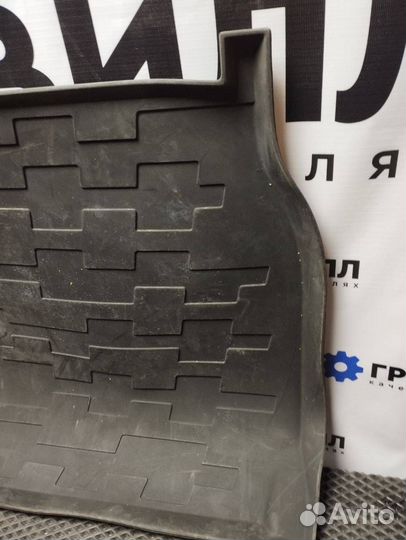 Коврик салона Volvo FH4 82268592