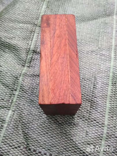 Бруски красного дерева
