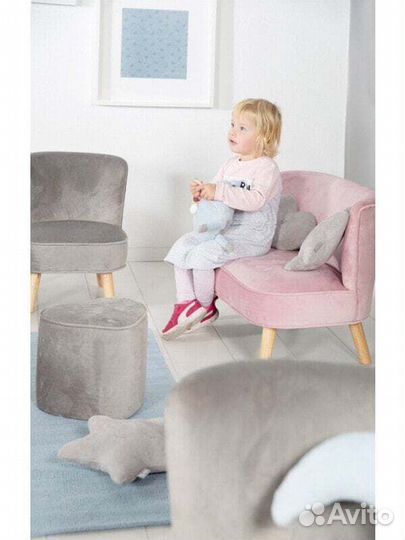 Кресла и диваны Kindersofa mit Holzfüen