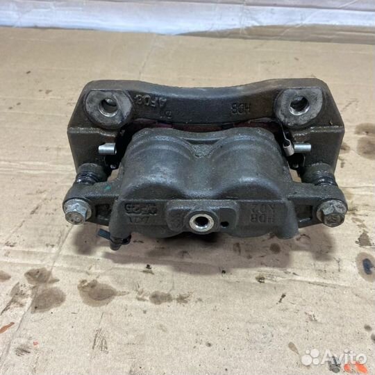 Суппорт передний левый Great Wall Hover H3