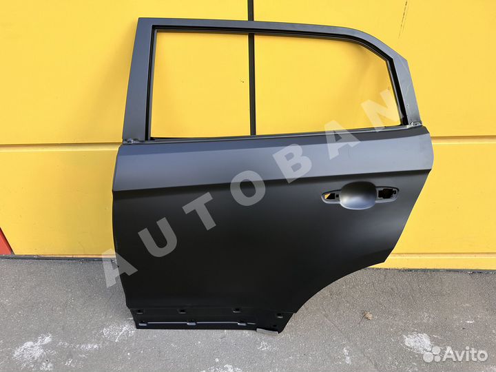 Дверь задняя левая Hyundai Creta 15-21