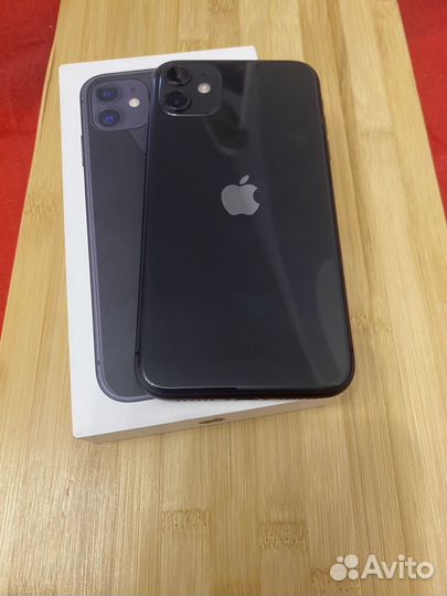 iPhone 11, 64 ГБ