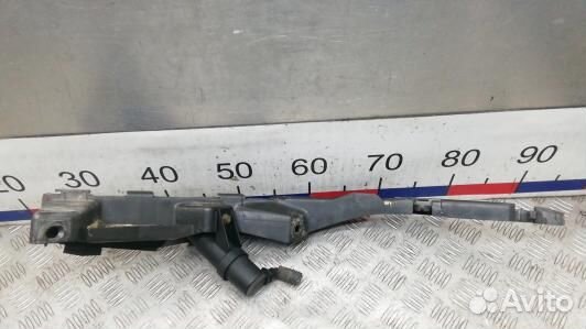 Крепление бампера переднее volkswagen passat B5 (4