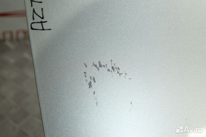 Крышка багажника с камерой Toyota Avensis 250 251