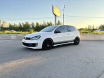 Volkswagen Golf GTI 2.0 AMT, 2010, 135 000 км, с пробегом, цена 1 350 000 руб.