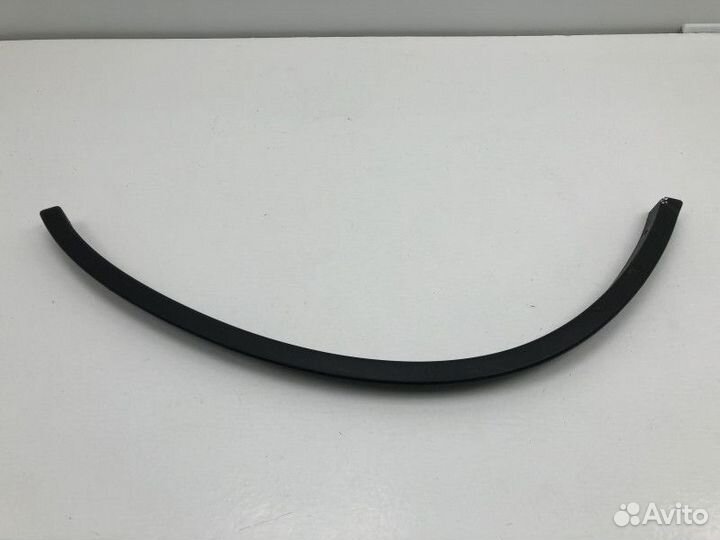 Накладка переднего крыла правого Nissan Terrano 3