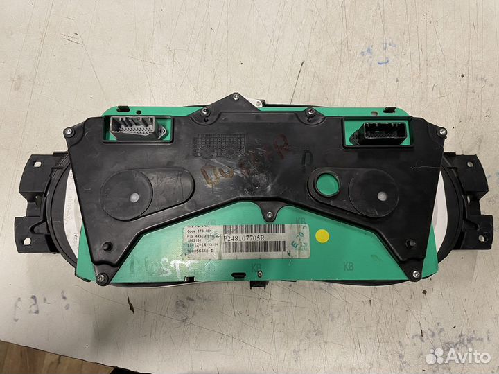 Панель приборов Renault Duster 2012-2021