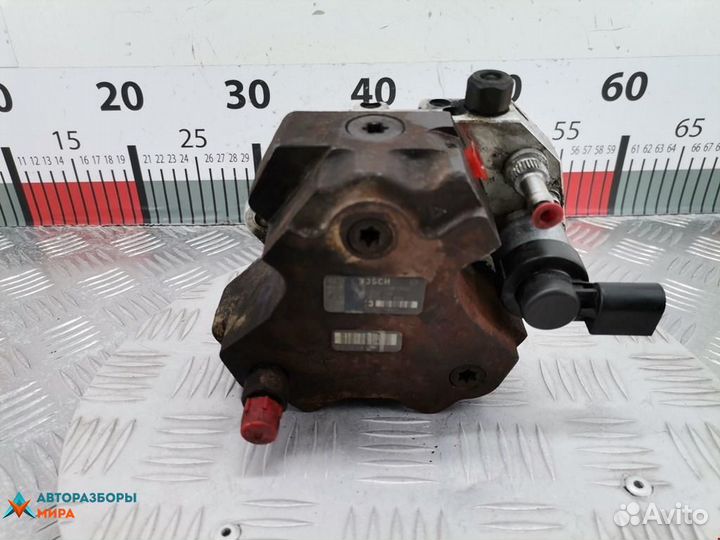 Тнвд BMW 3 E90/E91/E92/E93 2007 13518511824