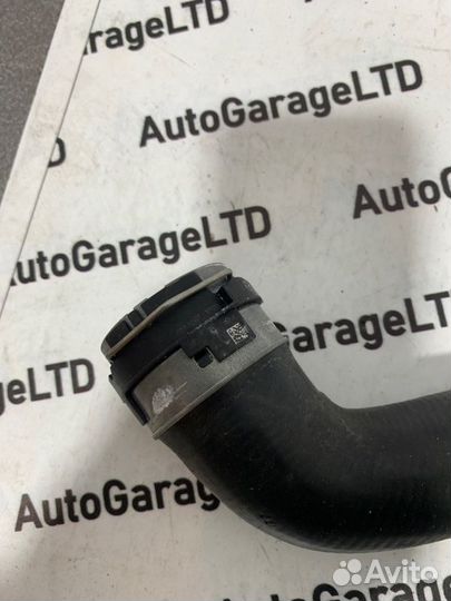 Патрубок охлаждения Mercedes-Benz E-Class W213