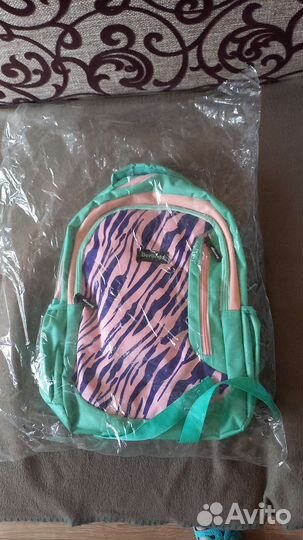 Рюкзак школьный для девочки новый